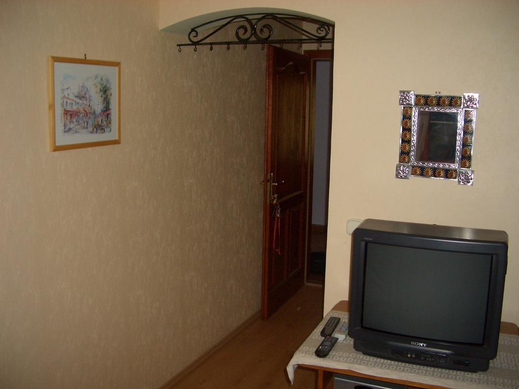 Bundi Vendeghaz Hotell Kehidakustány Exteriör bild