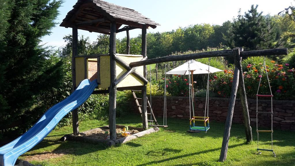 Bundi Vendeghaz Hotell Kehidakustány Exteriör bild
